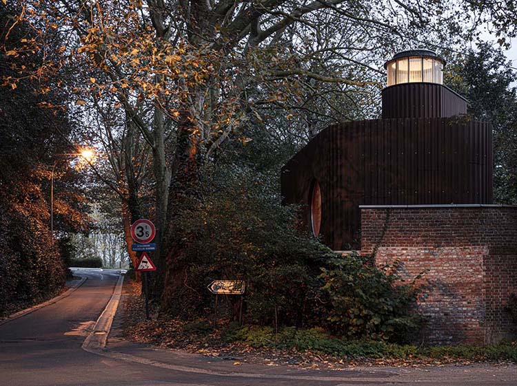 rounded-corten-steel-guesthouses