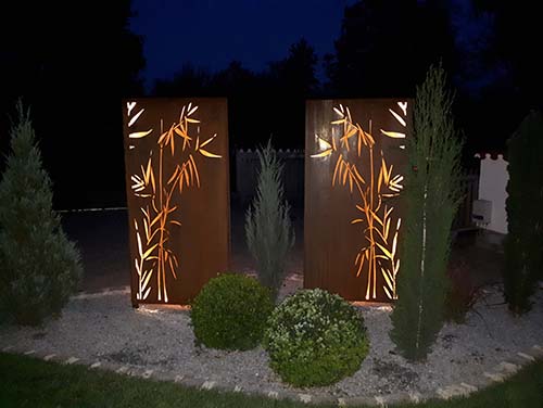 Screen Panels with LED Lights