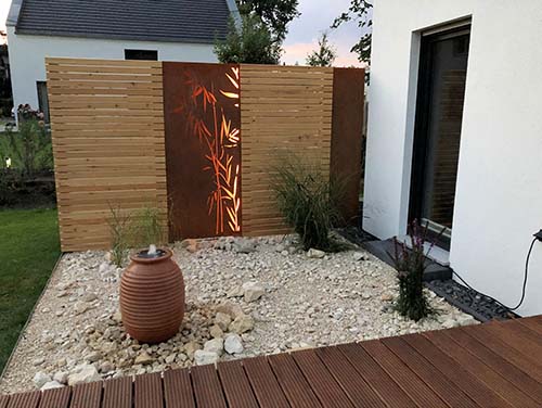 Screen Panels with LED Lights