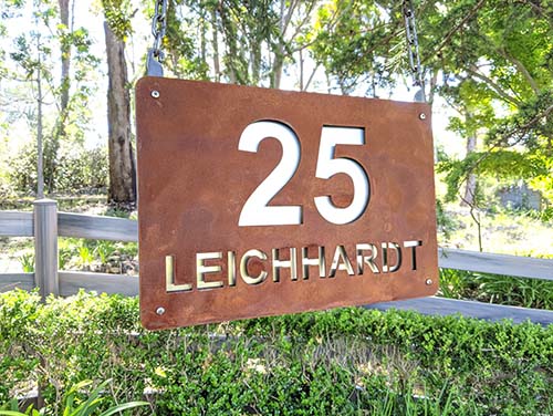 corten-steel-address-sign-gn-s-104-hanging-signage