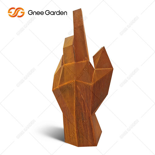 corten-sculpture-gn-ss-123-hand-statue