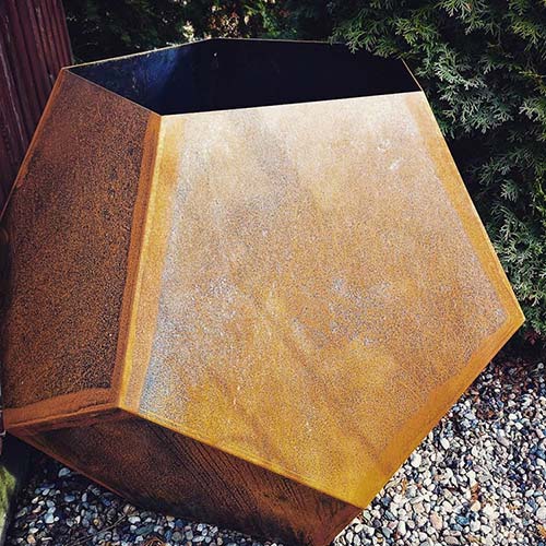 corten-steel-pots-gn-pr-1220-pentagonal-flower-box