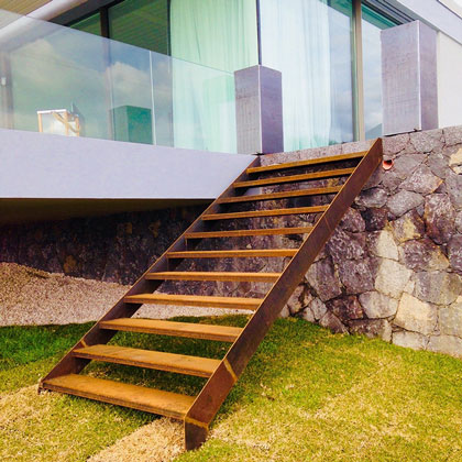 corten-steps-garden-used-staircase