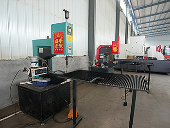 Hydraulic Riveting Press